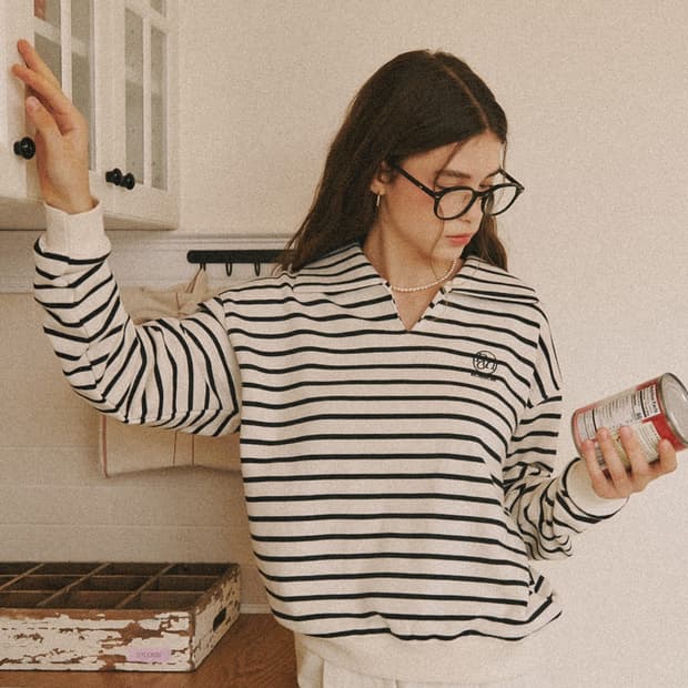 론론 스트라이프 스웻셔츠 네이비