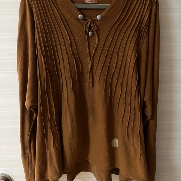 KAPITAL 캐피탈 브라운 헨리넥 니트 2사이즈