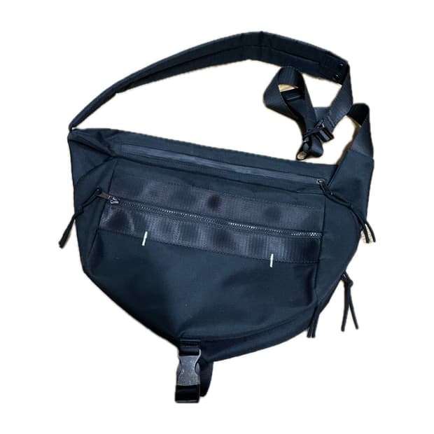 메종미네드 크로스 백