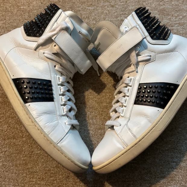 구매글)생로랑 스터드 하이탑 42