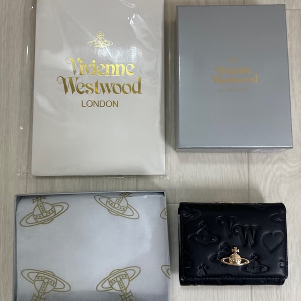 비비안웨스트우드 반지갑