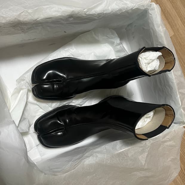 마르지엘라 타비 첼시 부츠 35.5