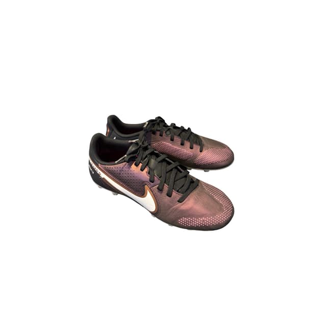 나이키 티엠포 축구화 240사이즈