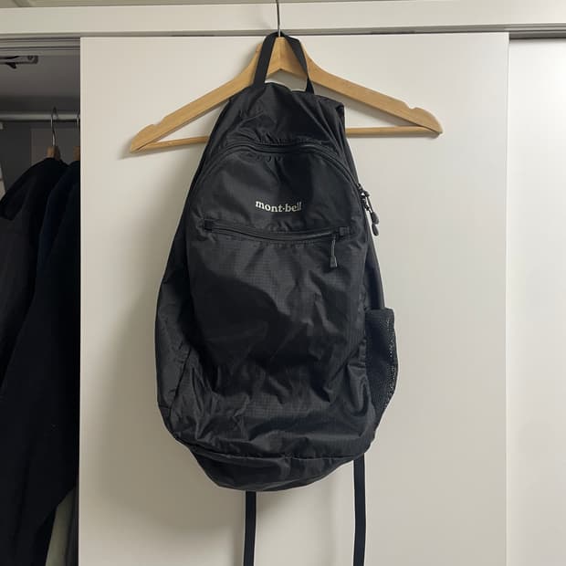 몽벨 포케터블 라이트팩 18L 블랙