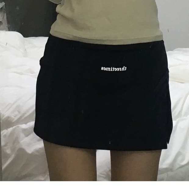 쓰리타임즈 슬릿스커트