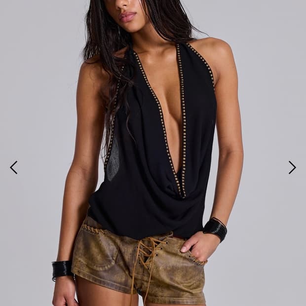 제이디드런던 backless studded top 백리스 스터드탑 나시