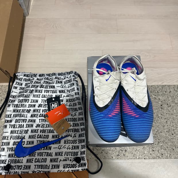 나이키 팬텀 6 로우 엘리트 AG-Pro 레이서 블루 핑크 블라스트