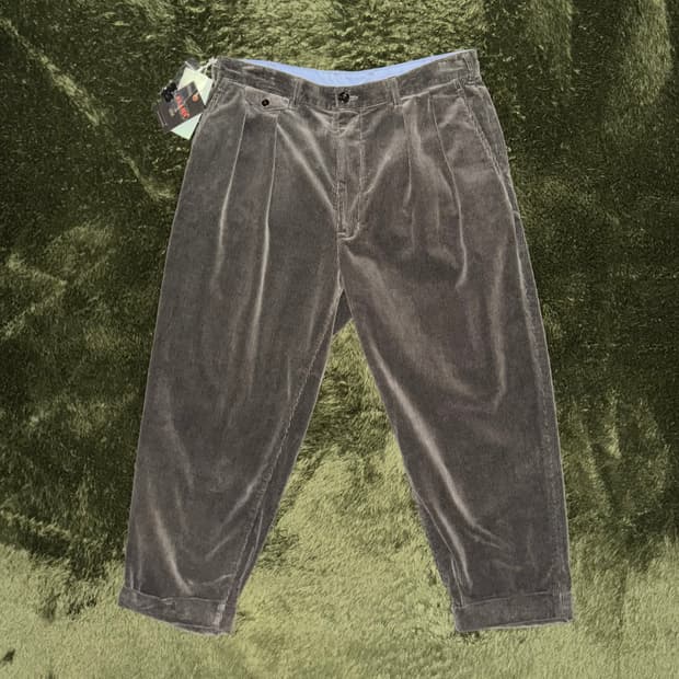 [L] Beams 빔즈 플러스 코듀로이 투턱 트라우저 올리브