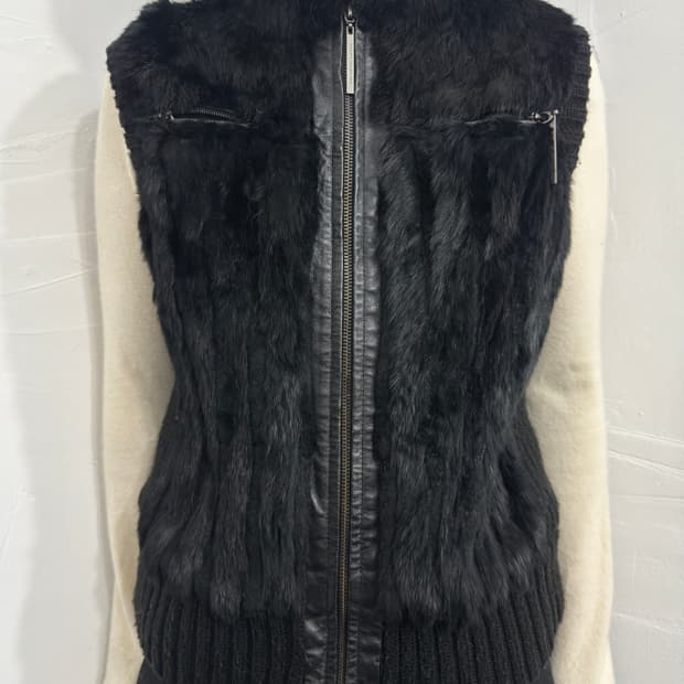 adolfo dominguez fut detail vest zipup