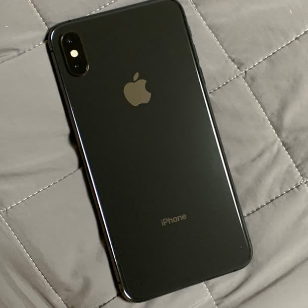 아이폰 XS MAX 64기가