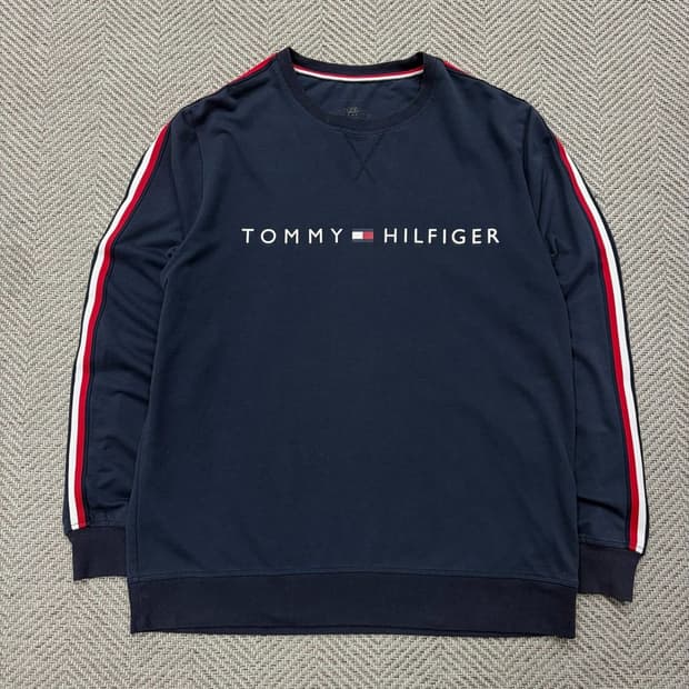 타미힐피거 베이직 로고 맨투맨 v2561