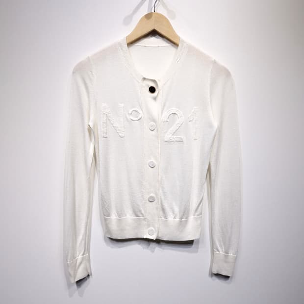 N21 넘버투애니원 라나 버진울 가디건 화이트