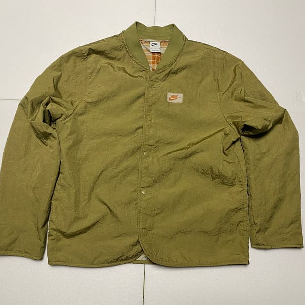 Nike 퀄팅자켓 xL(105)