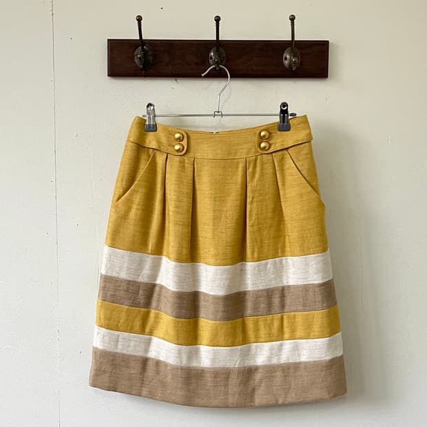 JUSGLITTY 린넨 더블 골드 버튼 스커트