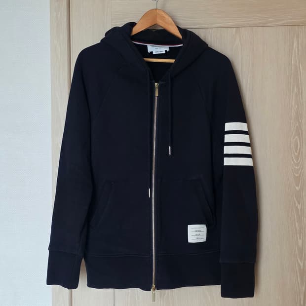 [5사이즈] 톰브라운 사선완장 금장 후드 집업