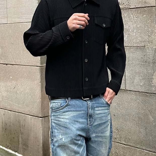 이세이미야케 옴므 플리세 울라이크 트러커 자켓 2 택포함