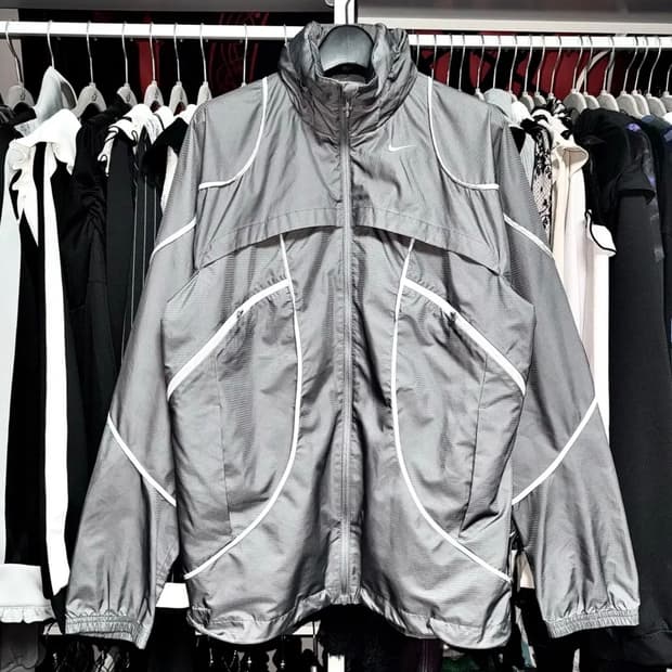 NIKE 나이키 CLIMA- FIT 나일론 바람막이 윈드브레이커 자켓