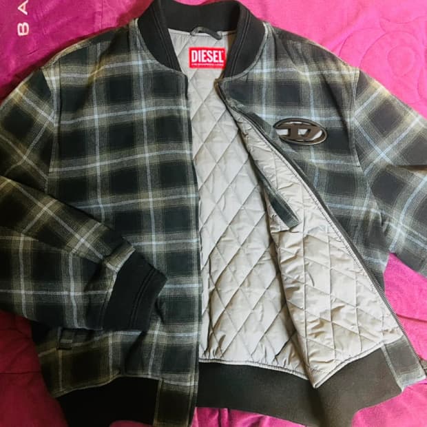 디젤 (DIESEL) J-SAINT 겨울 체크 봄버자켓   드립니다