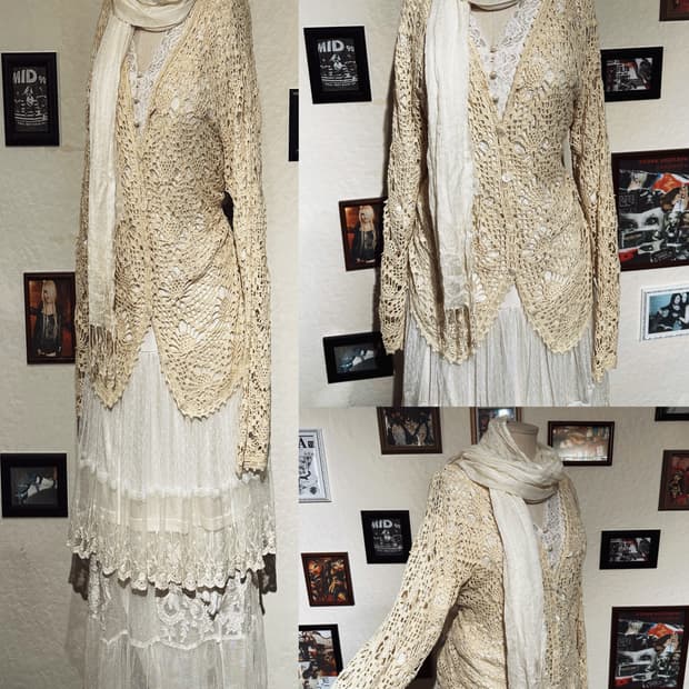 𝒱𝒾𝓃𝓉𝒶ℊℯ 𝓌𝒽𝒾𝓉ℯ 𝓂ℴ𝓇𝒾 𝓈ℯ𝓉..♡