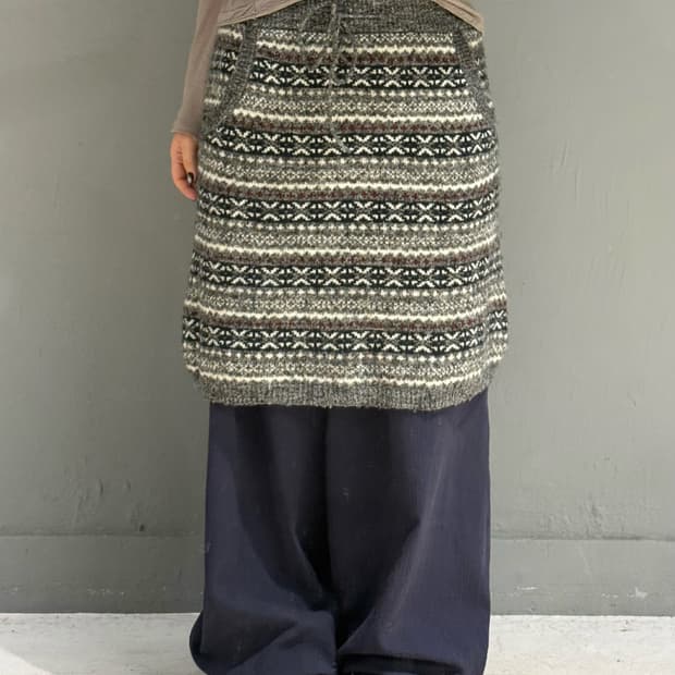 winter pattern knit midi skirt