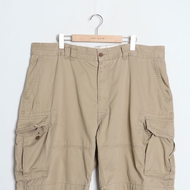 Polo by Ralph Lauren Cargo Shorts (43)