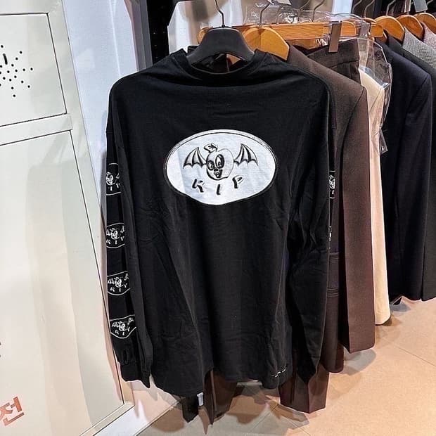 (정품/새상품) 99%is 남성 블랙 로고 롱슬리브