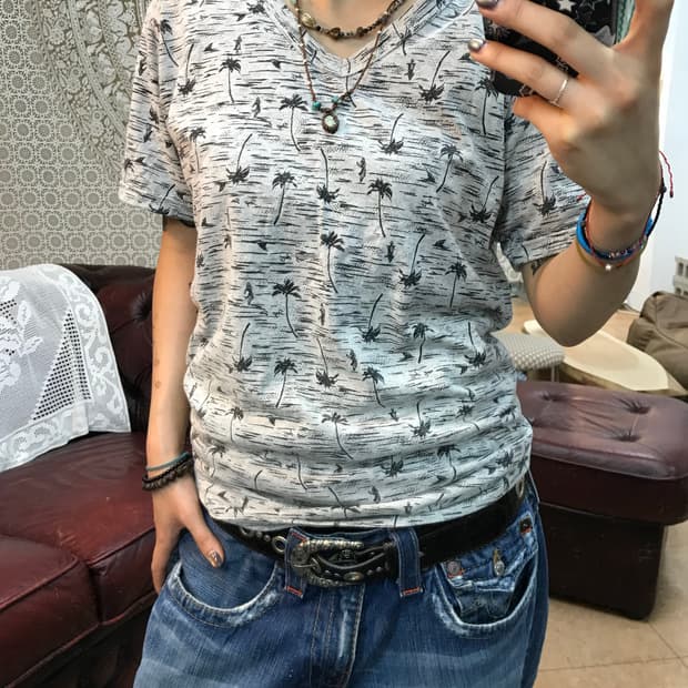 야자수 프린팅 브이넥 반팔 티 