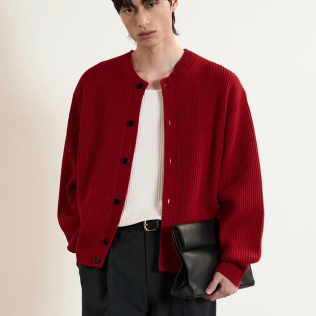 TNGT 레드 오버사이즈 청키 라운드 가디건100사이즈