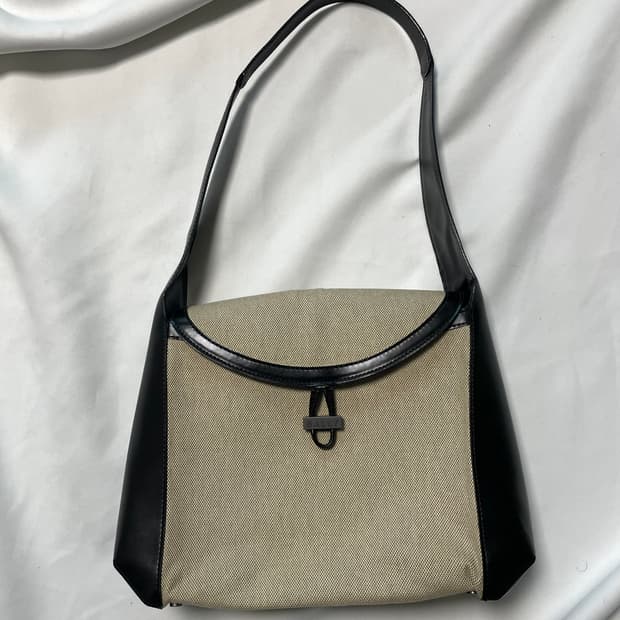 00‘s bally 캔버스 레더 숄더백