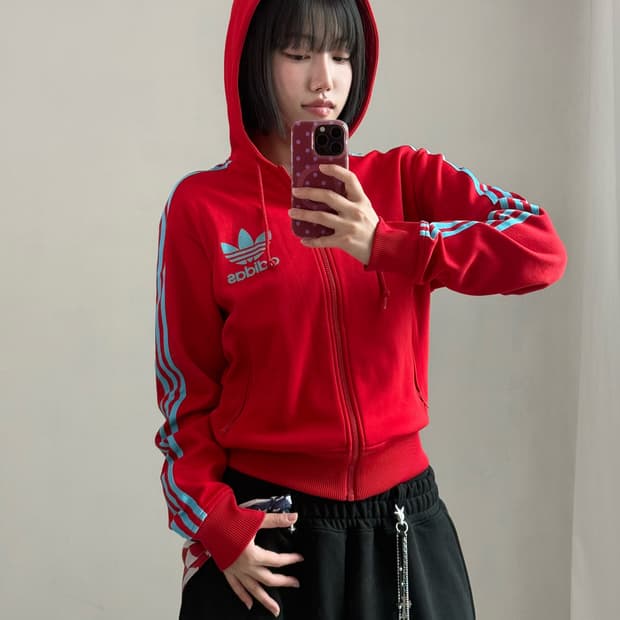 아디다스 레드 후드 져지