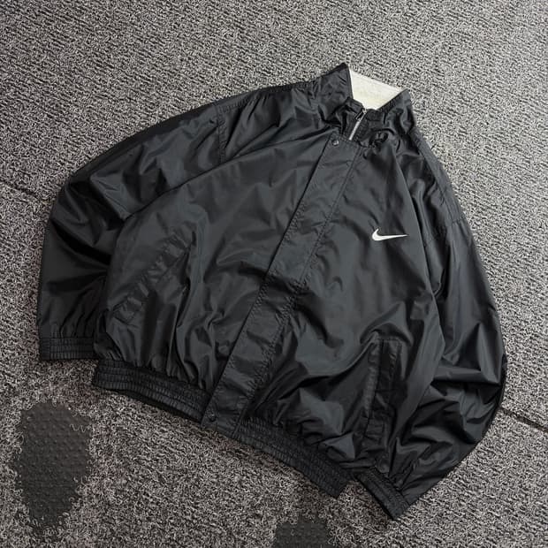 나이키 스우시 올드스쿨 바람막이 자켓 3698