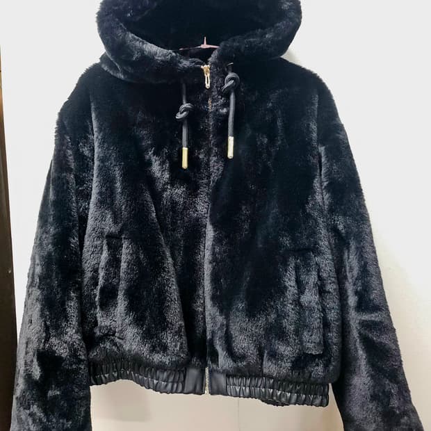 ZARA자라 페이크퍼 후두집업 자켓 L