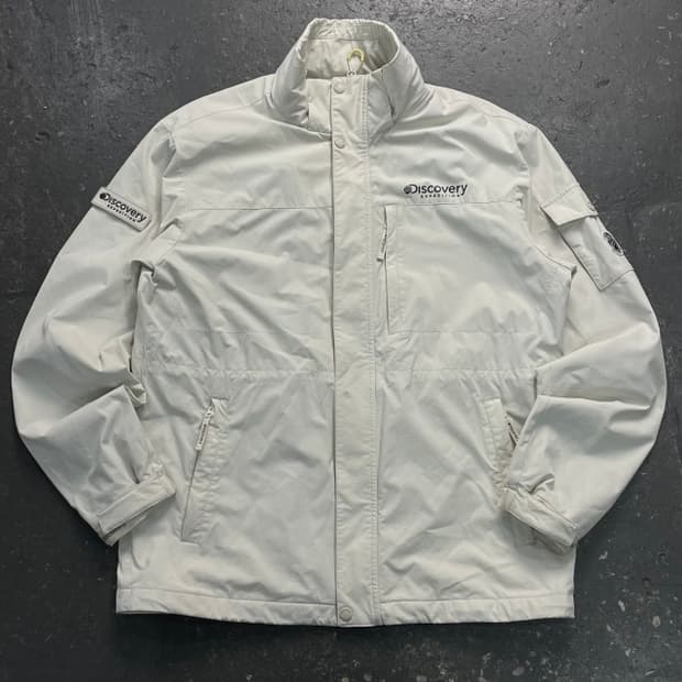 100 디스커버리 바람막이