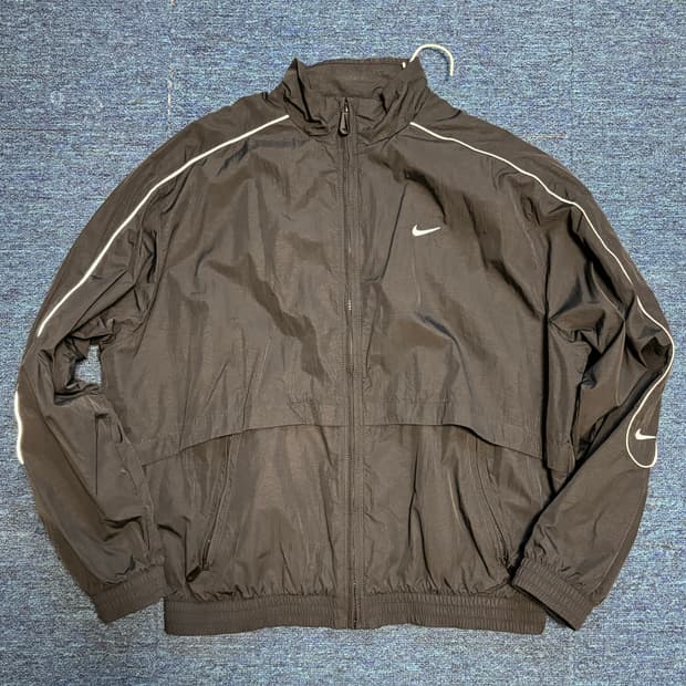 나이키 NSW 솔로 스우시 우븐 트랙 자켓 (S)