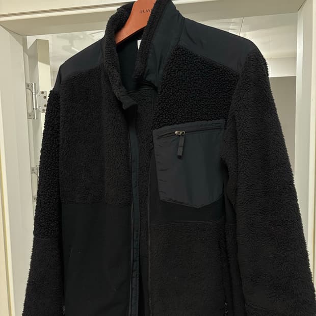 유니클로 엔지니어드 가먼트 후리스 xl