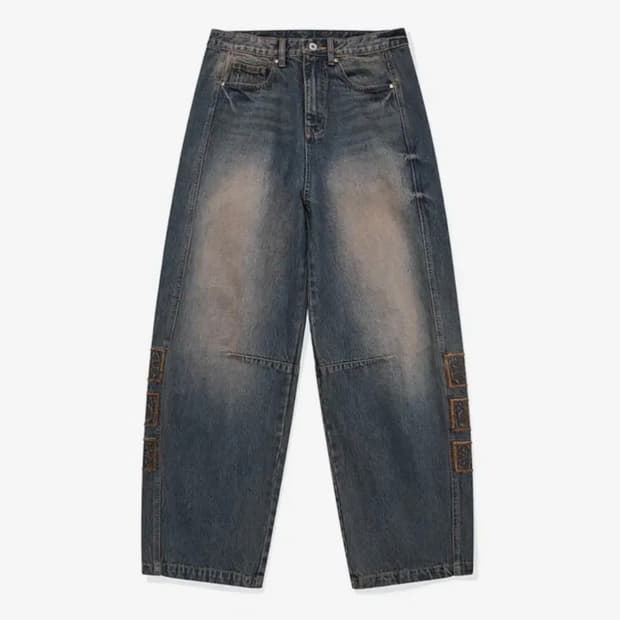 [00] 카락터 데님 팬츠