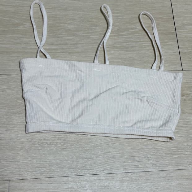 베이스레인지 니트 브라탑