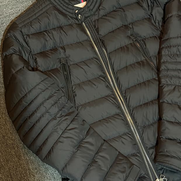 몽클레어 아미오