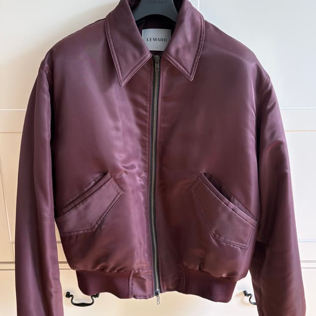 르마드 봄버 자켓