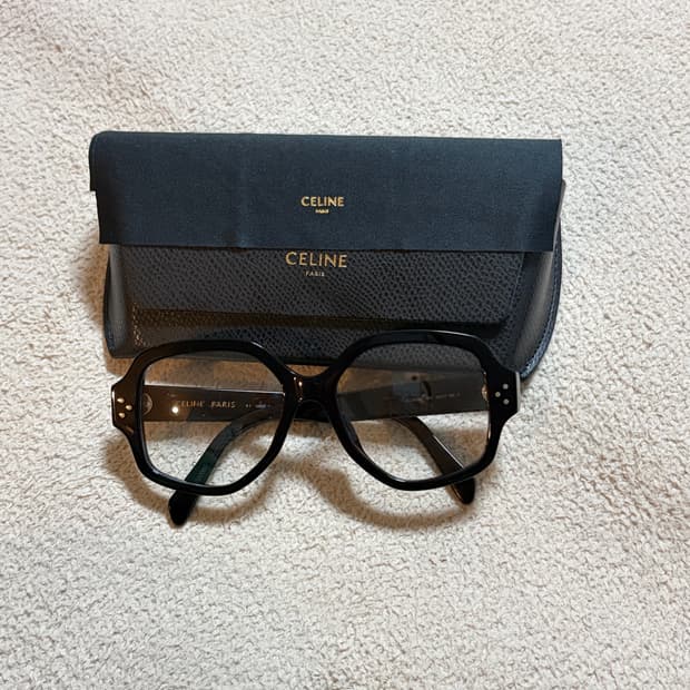 셀린느 안경