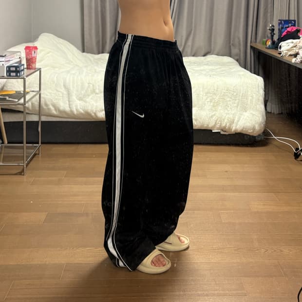 나이키 배색 와이드 블랙 트레이닝 팬츠