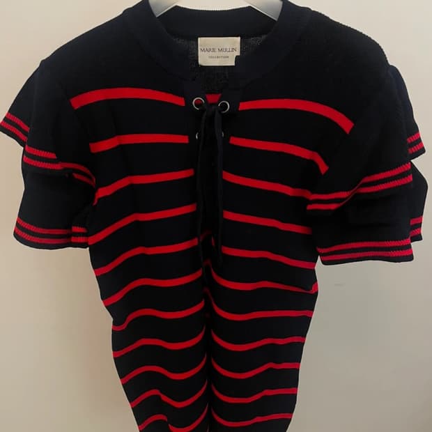 연말룩 ! 마리뮬린컬렉션  스트라이프 니트