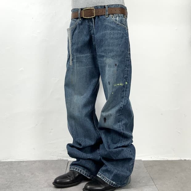 Levi’s 2000s European Archive Paint Dist