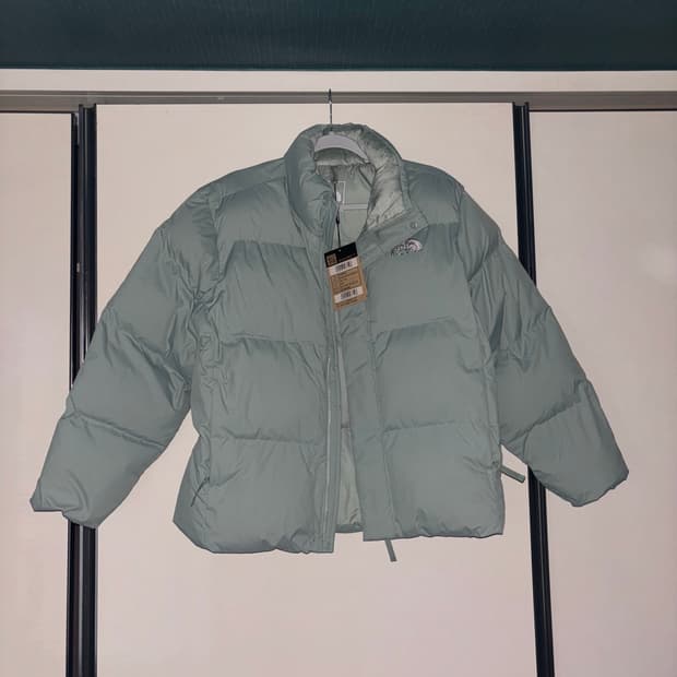 노스페이스 민트패딩 새상품