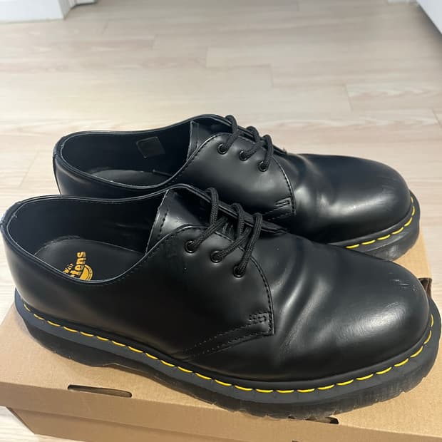 닥터마틴 1461 벡스 스무스 블랙 (290) (10UK) (45EU)