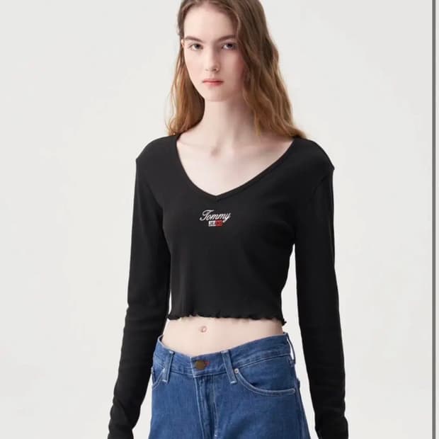 타미진스 베이비 크롭 골지 티 (트와이스 나연 착용)