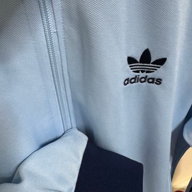 아디다스 스카이블루 져지 