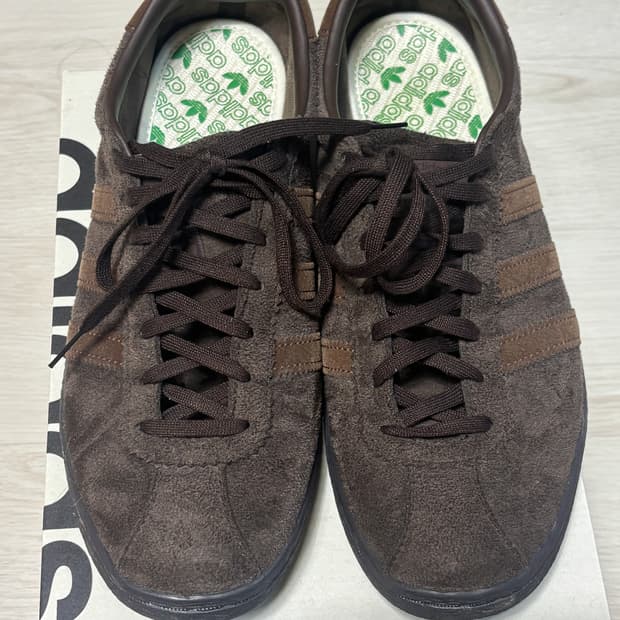 아디다스 토바코 다크 브라운 270