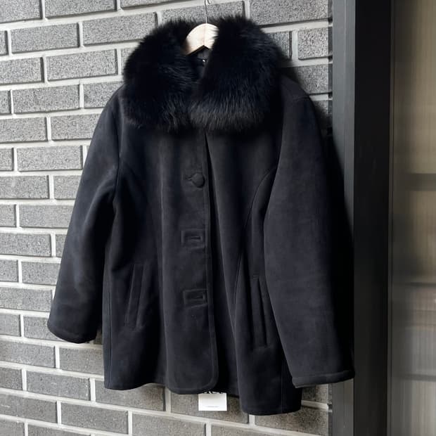 폭스퍼 시어링 자켓 블랙