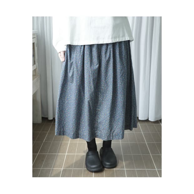 Vintage flower skirt